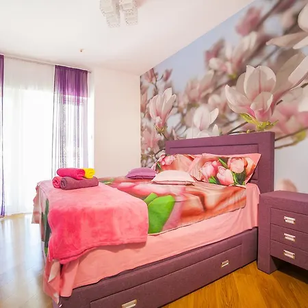 Luxury Valentina Apartment *